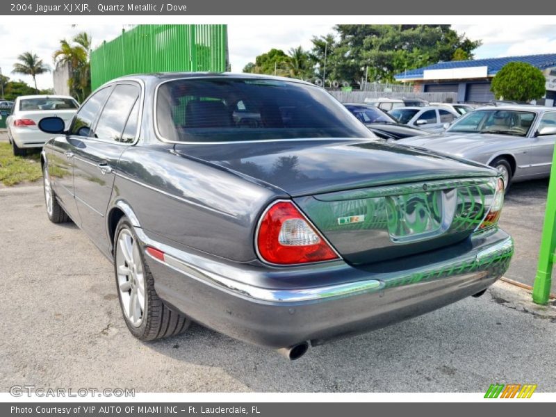 Quartz Metallic / Dove 2004 Jaguar XJ XJR