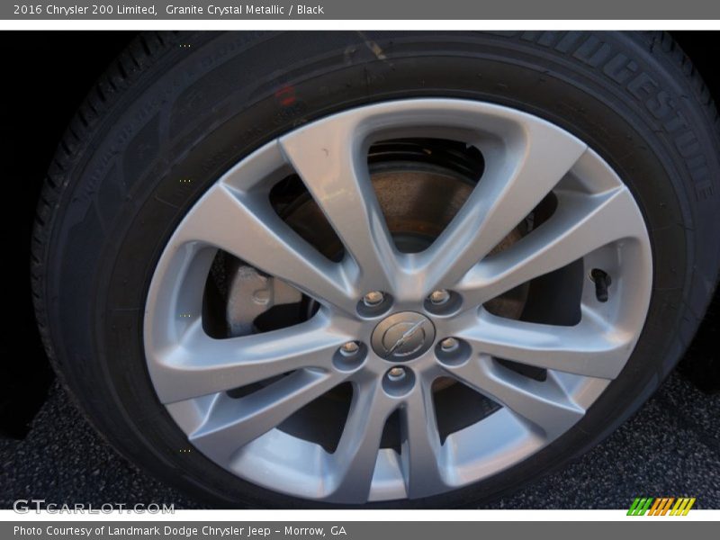 Granite Crystal Metallic / Black 2016 Chrysler 200 Limited