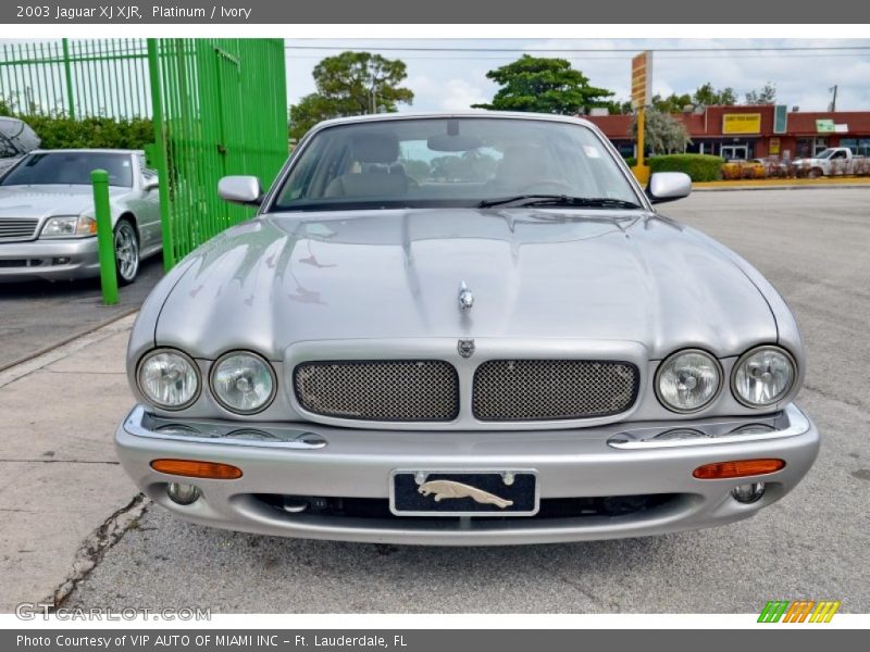 Platinum / Ivory 2003 Jaguar XJ XJR