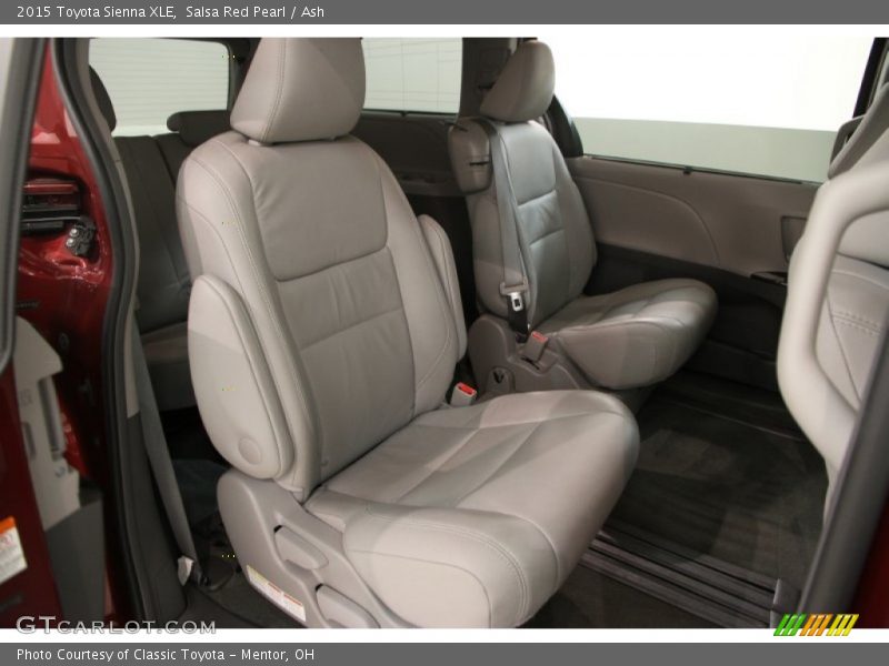 Salsa Red Pearl / Ash 2015 Toyota Sienna XLE