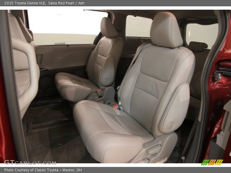 Salsa Red Pearl / Ash 2015 Toyota Sienna XLE