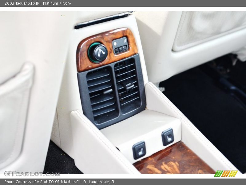 Platinum / Ivory 2003 Jaguar XJ XJR