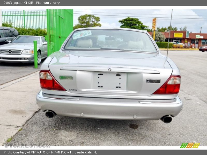 Platinum / Ivory 2003 Jaguar XJ XJR