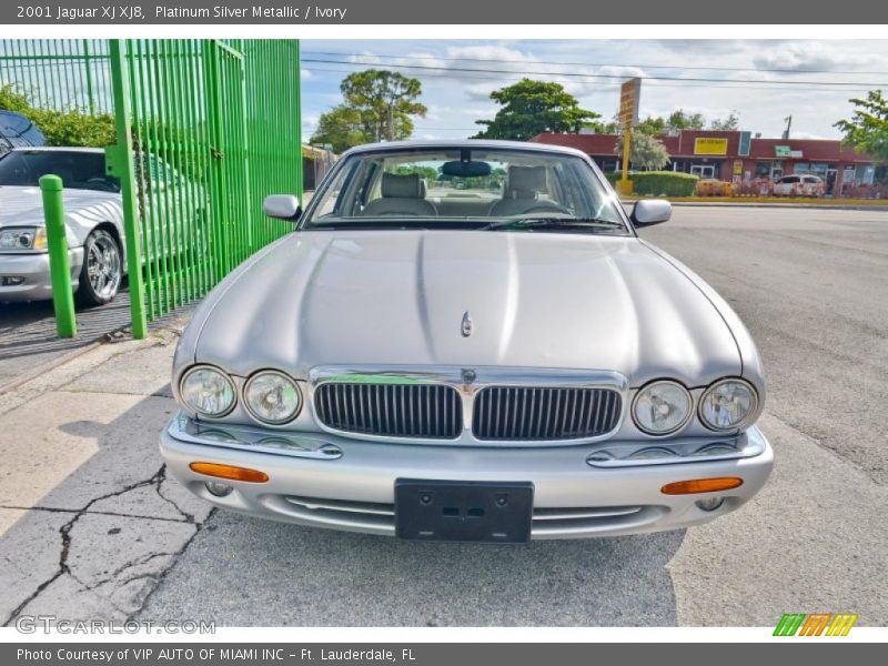 Platinum Silver Metallic / Ivory 2001 Jaguar XJ XJ8