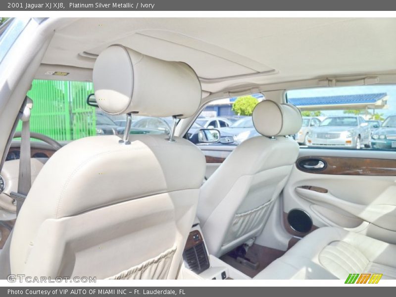 Platinum Silver Metallic / Ivory 2001 Jaguar XJ XJ8