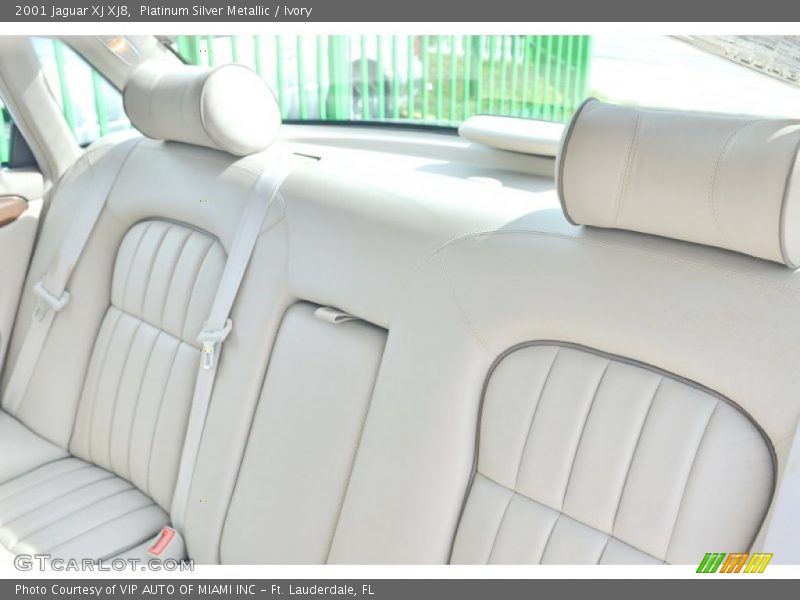 Platinum Silver Metallic / Ivory 2001 Jaguar XJ XJ8