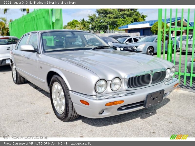 Platinum Silver Metallic / Ivory 2001 Jaguar XJ XJ8