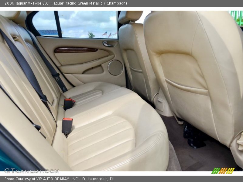 Jaguar Racing Green Metallic / Champagne 2006 Jaguar X-Type 3.0