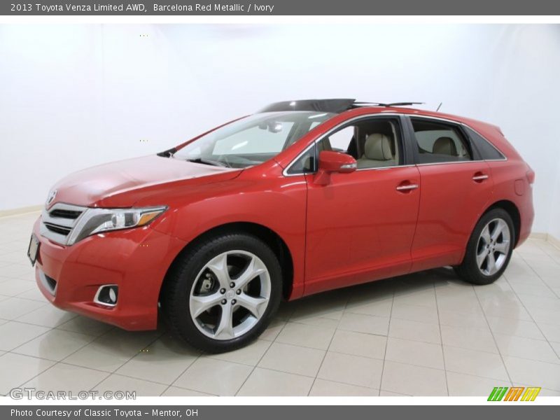 Front 3/4 View of 2013 Venza Limited AWD