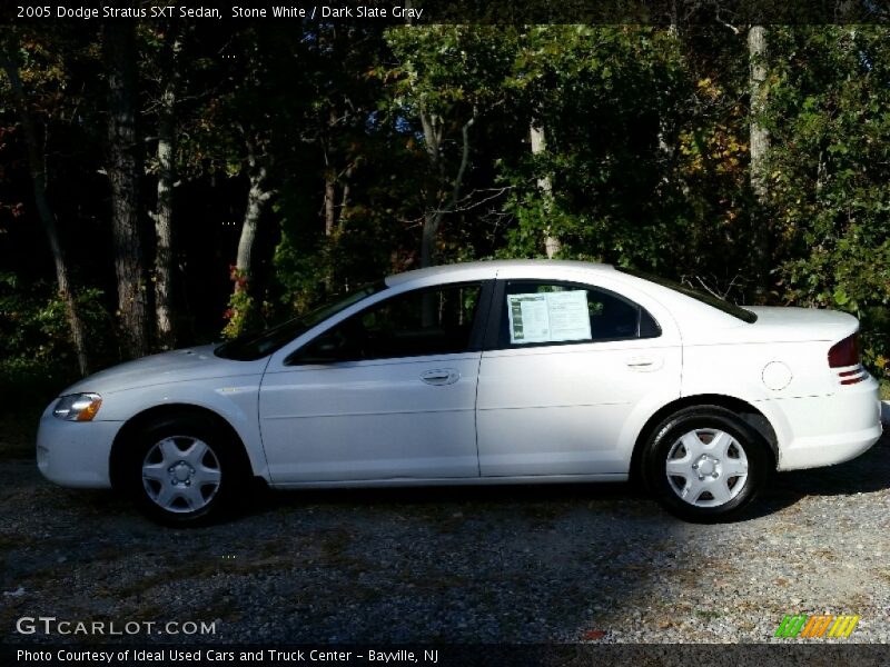  2005 Stratus SXT Sedan Stone White