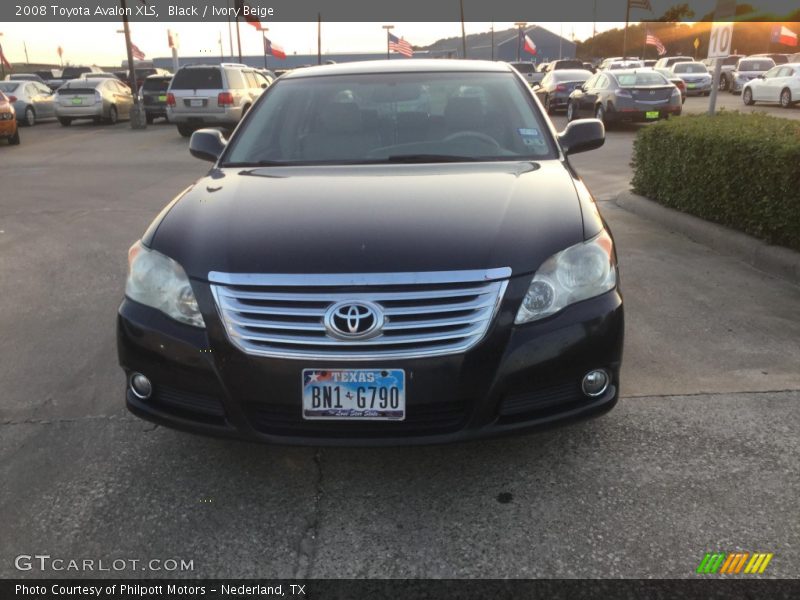 Black / Ivory Beige 2008 Toyota Avalon XLS