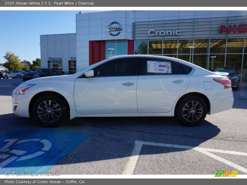 Pearl White / Charcoal 2015 Nissan Altima 2.5 S