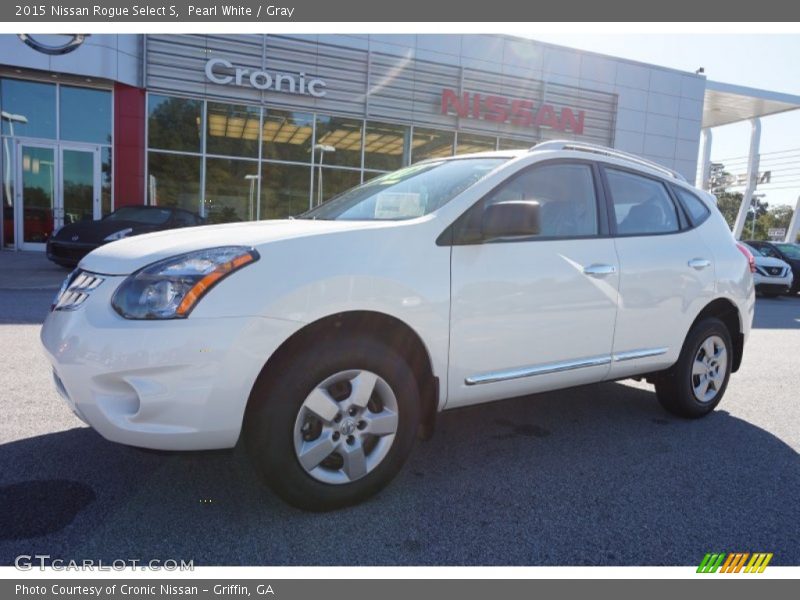 Pearl White / Gray 2015 Nissan Rogue Select S
