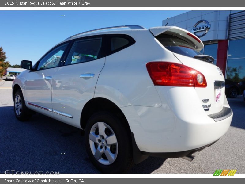 Pearl White / Gray 2015 Nissan Rogue Select S