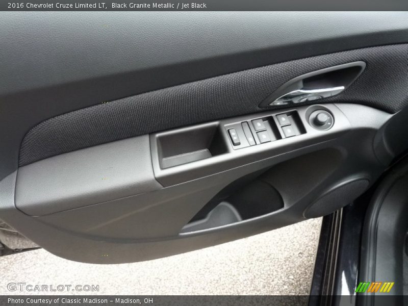 Black Granite Metallic / Jet Black 2016 Chevrolet Cruze Limited LT