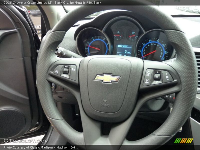 Black Granite Metallic / Jet Black 2016 Chevrolet Cruze Limited LT