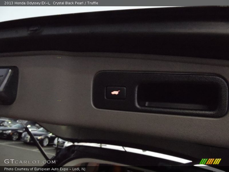Crystal Black Pearl / Truffle 2013 Honda Odyssey EX-L