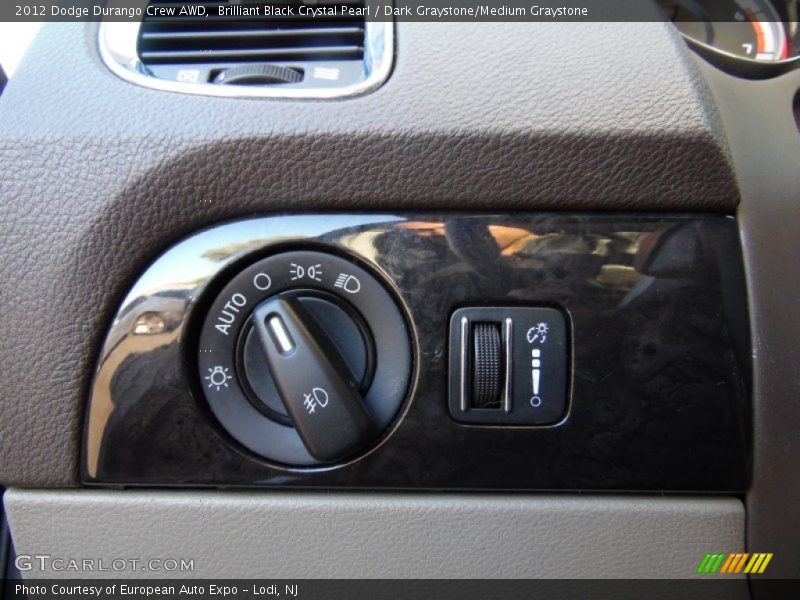 Brilliant Black Crystal Pearl / Dark Graystone/Medium Graystone 2012 Dodge Durango Crew AWD
