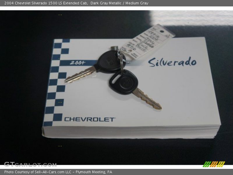 Keys of 2004 Silverado 1500 LS Extended Cab