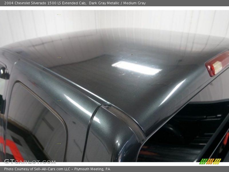Dark Gray Metallic / Medium Gray 2004 Chevrolet Silverado 1500 LS Extended Cab