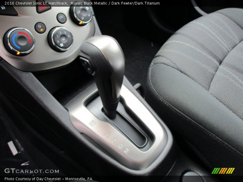 Mosaic Black Metallic / Dark Pewter/Dark Titanium 2016 Chevrolet Sonic LT Hatchback