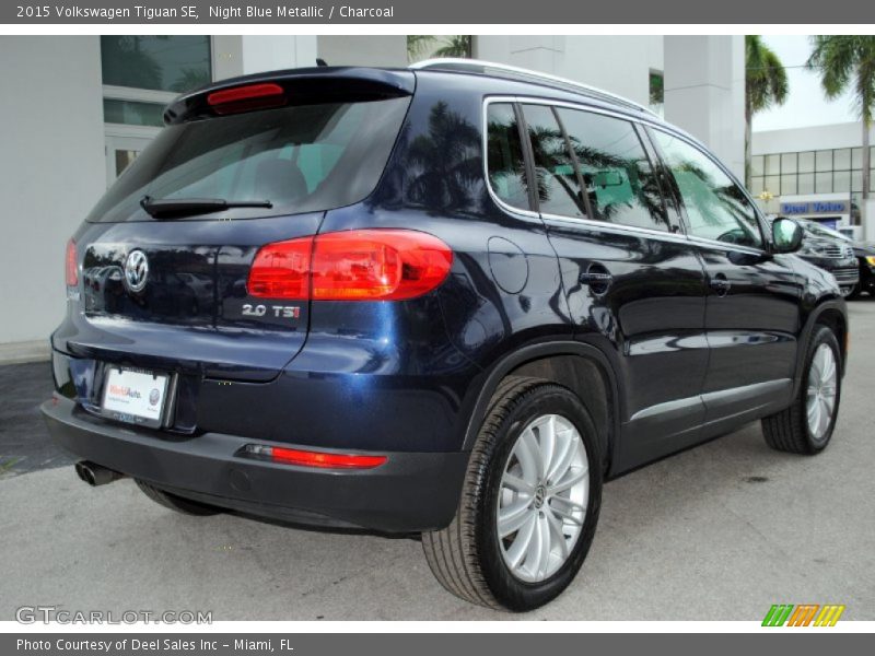 Night Blue Metallic / Charcoal 2015 Volkswagen Tiguan SE