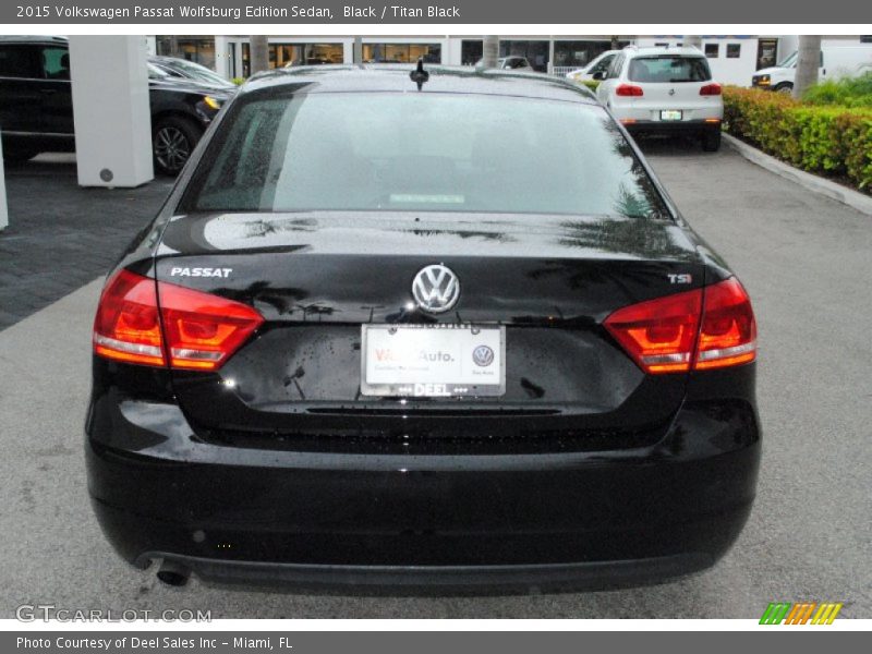 Black / Titan Black 2015 Volkswagen Passat Wolfsburg Edition Sedan
