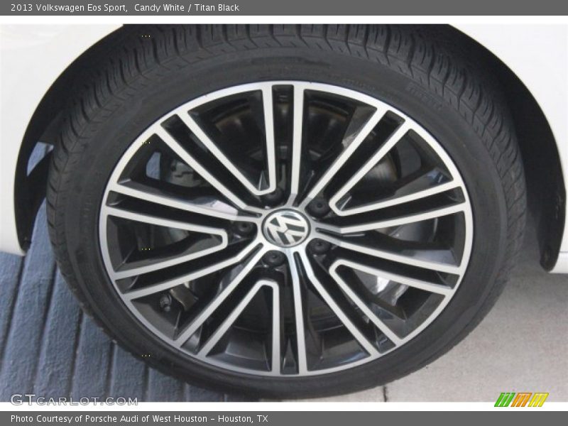 Candy White / Titan Black 2013 Volkswagen Eos Sport