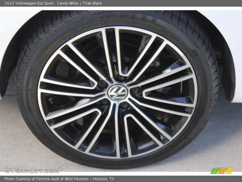 Candy White / Titan Black 2013 Volkswagen Eos Sport
