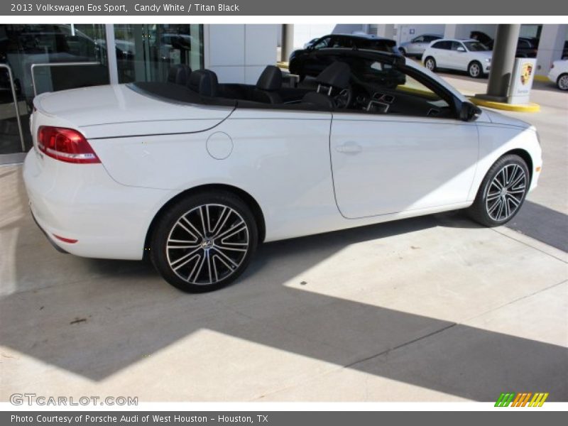 Candy White / Titan Black 2013 Volkswagen Eos Sport