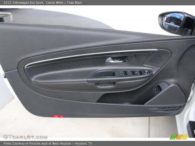 Candy White / Titan Black 2013 Volkswagen Eos Sport