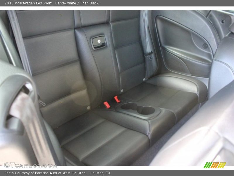 Candy White / Titan Black 2013 Volkswagen Eos Sport