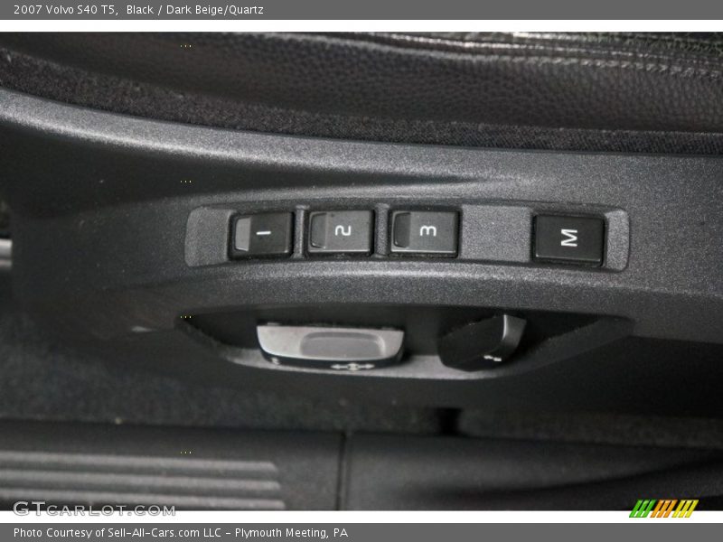 Black / Dark Beige/Quartz 2007 Volvo S40 T5