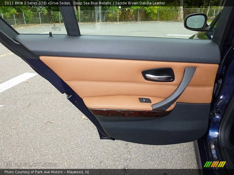 Door Panel of 2011 3 Series 328i xDrive Sedan