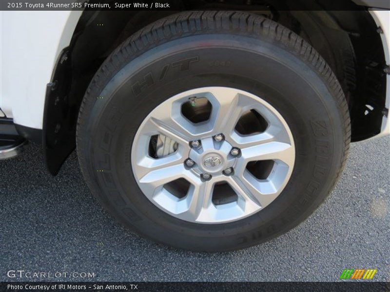 Super White / Black 2015 Toyota 4Runner SR5 Premium