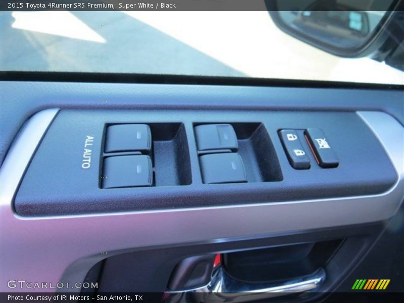 Super White / Black 2015 Toyota 4Runner SR5 Premium