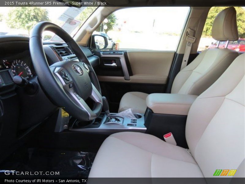 Super White / Black 2015 Toyota 4Runner SR5 Premium