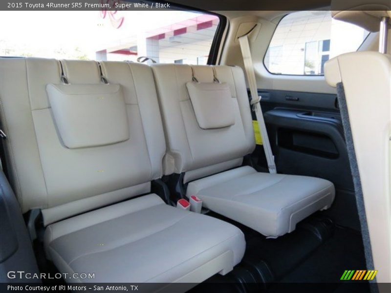 Super White / Black 2015 Toyota 4Runner SR5 Premium