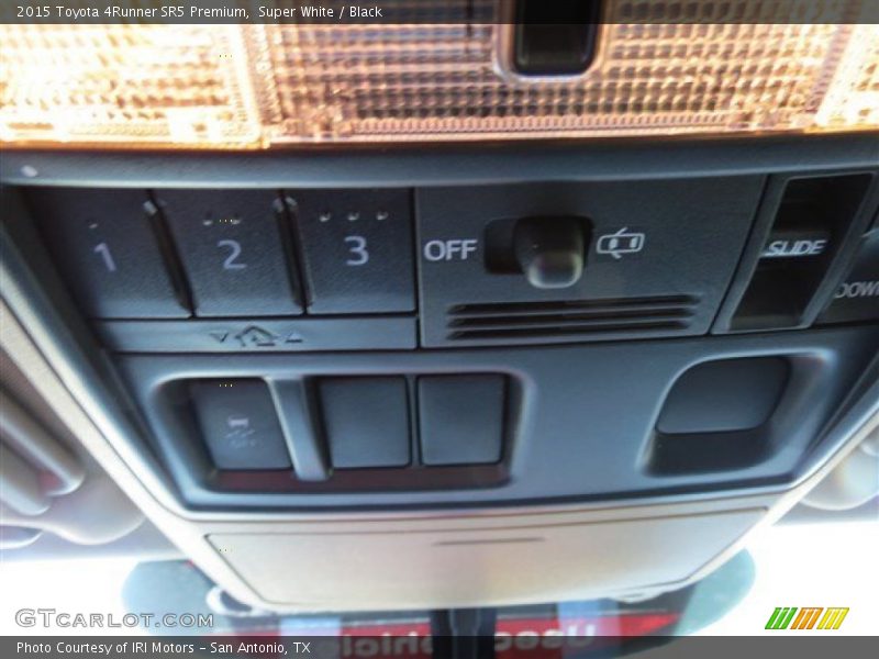 Super White / Black 2015 Toyota 4Runner SR5 Premium