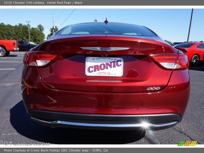 Velvet Red Pearl / Black 2016 Chrysler 200 Limited