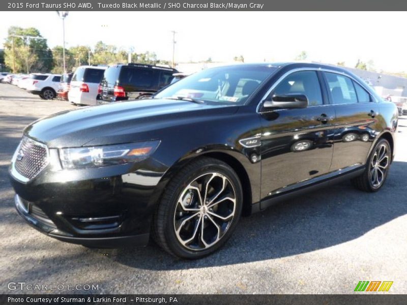 Tuxedo Black Metallic / SHO Charcoal Black/Mayan Gray 2015 Ford Taurus SHO AWD