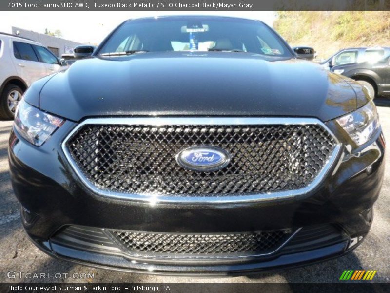 Tuxedo Black Metallic / SHO Charcoal Black/Mayan Gray 2015 Ford Taurus SHO AWD