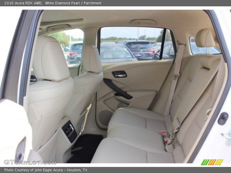 White Diamond Pearl / Parchment 2016 Acura RDX AWD