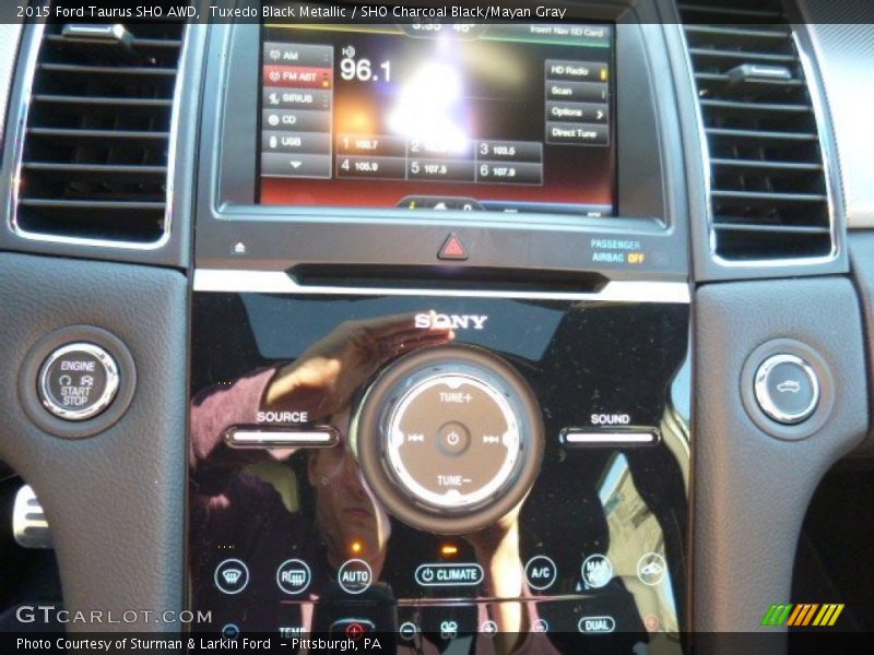 Tuxedo Black Metallic / SHO Charcoal Black/Mayan Gray 2015 Ford Taurus SHO AWD