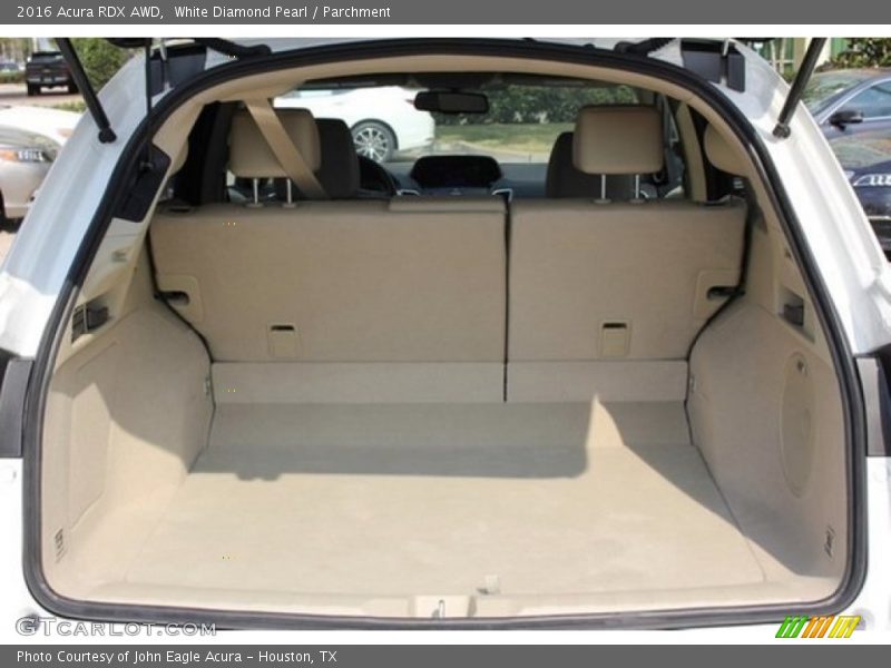 White Diamond Pearl / Parchment 2016 Acura RDX AWD