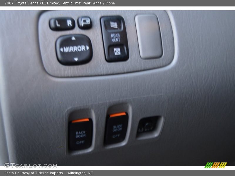 Arctic Frost Pearl White / Stone 2007 Toyota Sienna XLE Limited