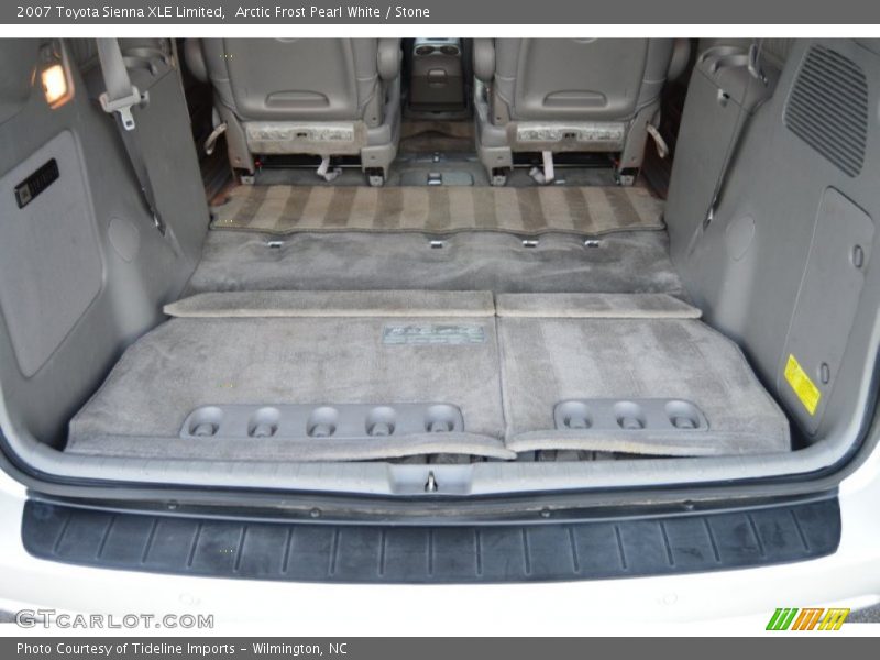 Arctic Frost Pearl White / Stone 2007 Toyota Sienna XLE Limited