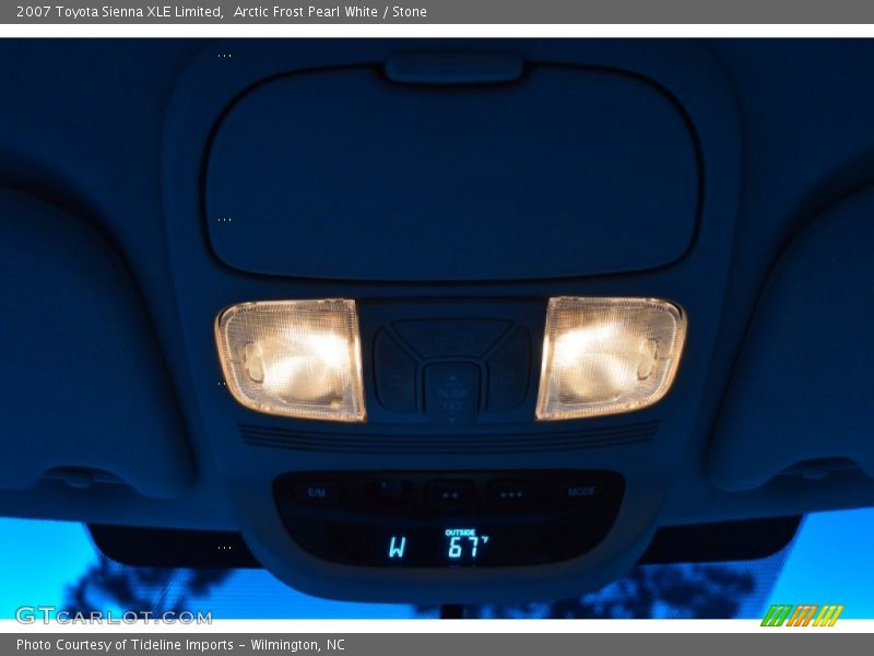 Arctic Frost Pearl White / Stone 2007 Toyota Sienna XLE Limited