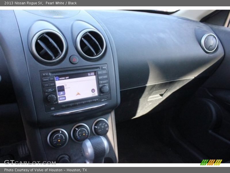 Pearl White / Black 2013 Nissan Rogue SV