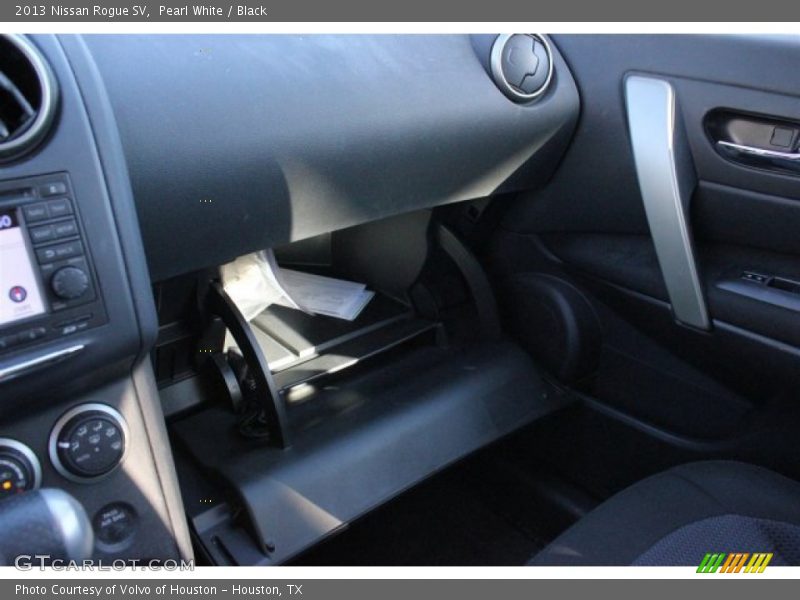 Pearl White / Black 2013 Nissan Rogue SV